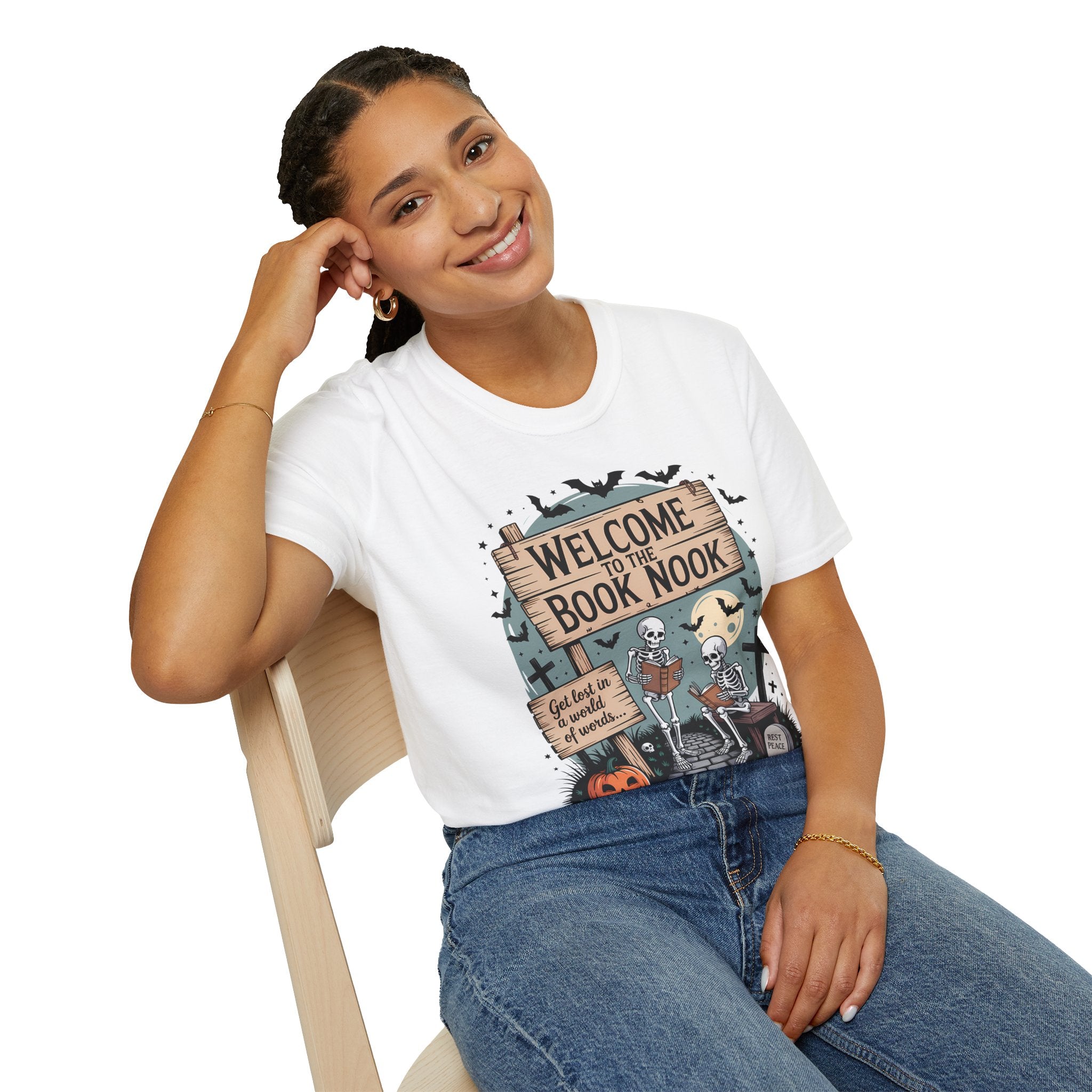 Welcome To The Book Nook - Halloween T-shirt