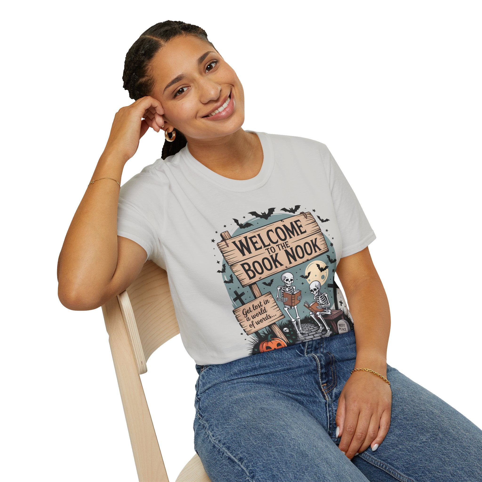Welcome To The Book Nook - Halloween T-shirt