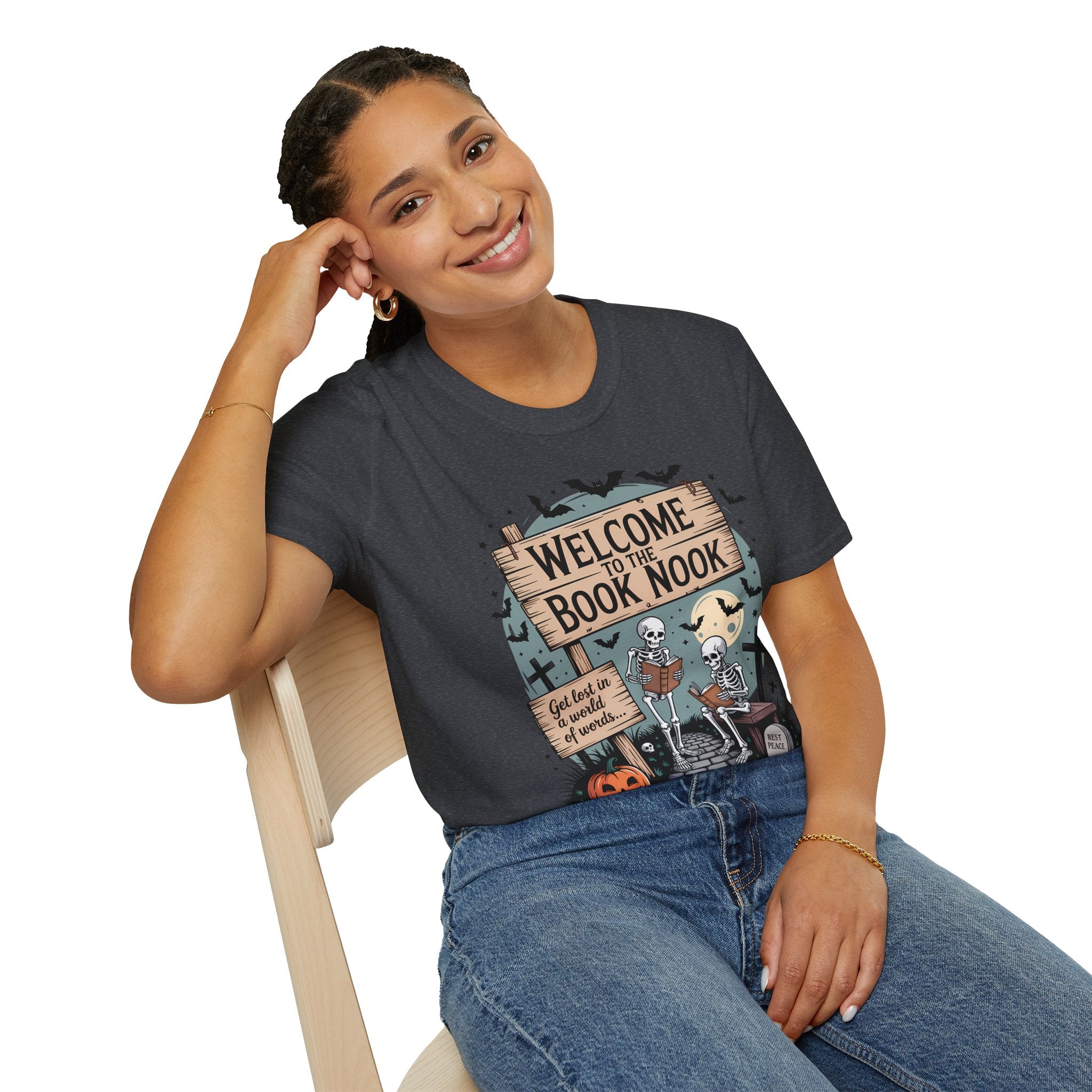 Welcome To The Book Nook - Halloween T-shirt